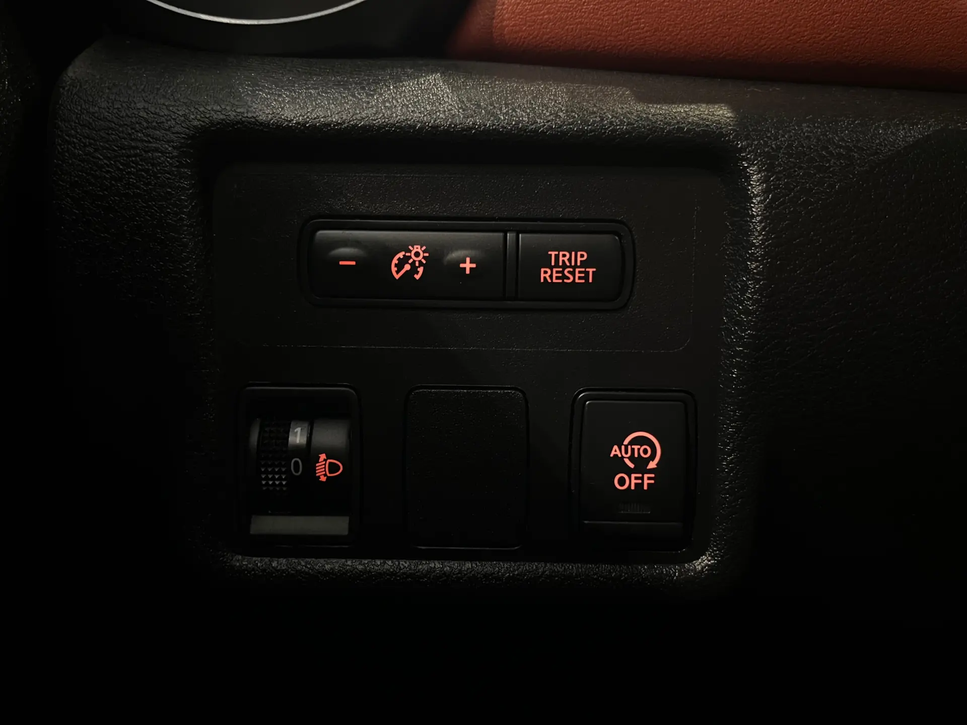 Nissan Micra 0.9 IG-T N-Connecta S/S 25