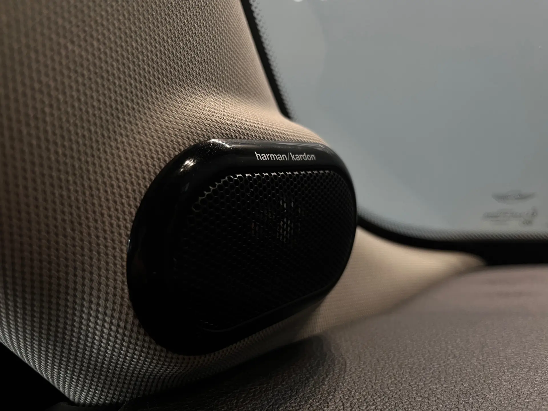 MINI 3 Portas One D 32