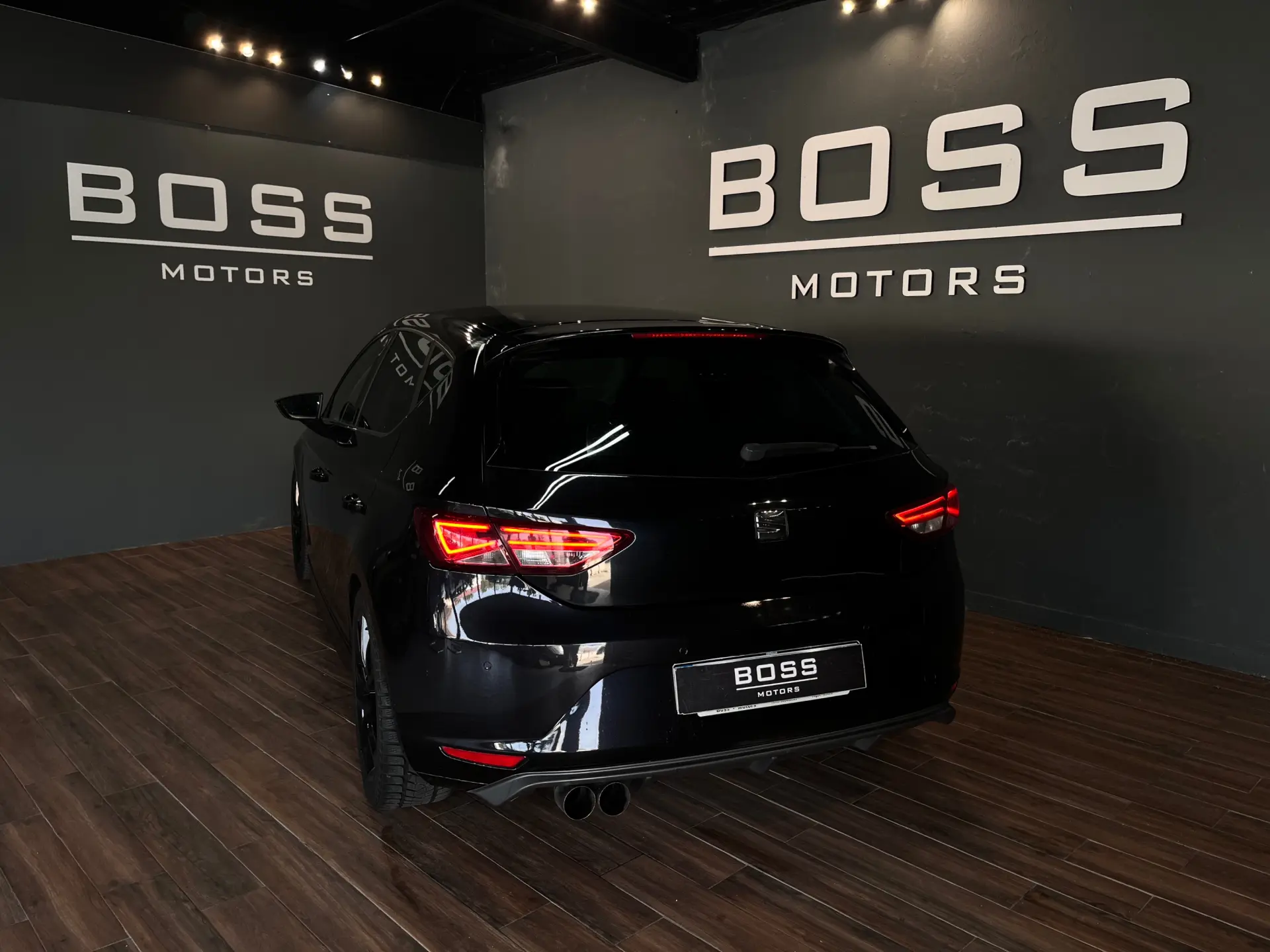 SEAT Leon 1.6 TDI S&S Style 9