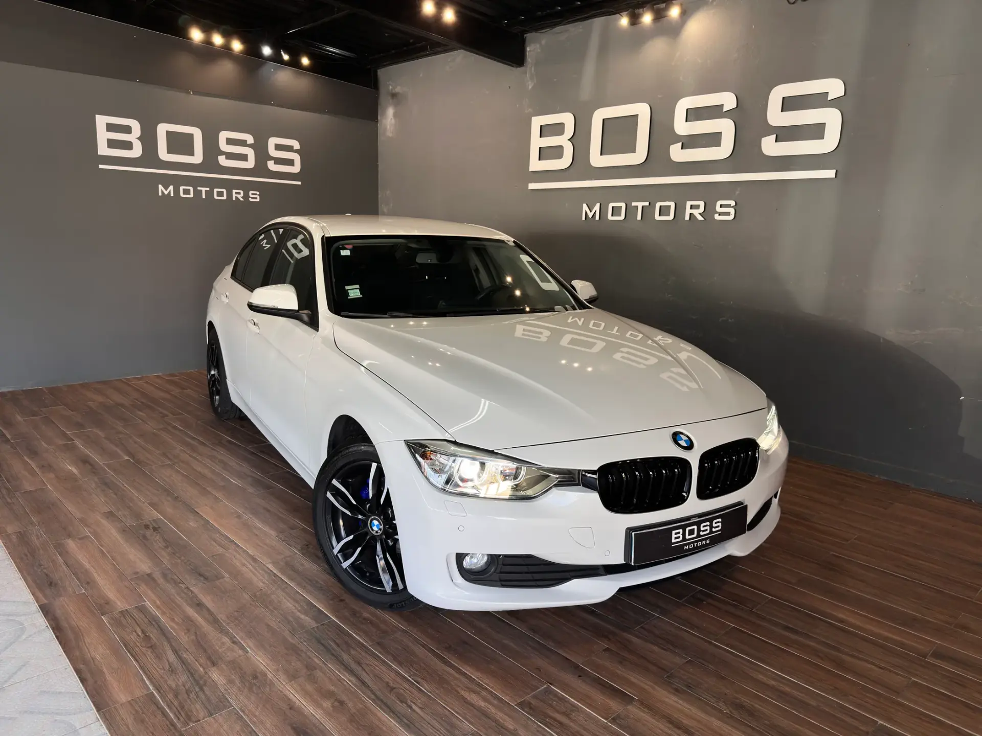 BMW 318 d Line Sport 1