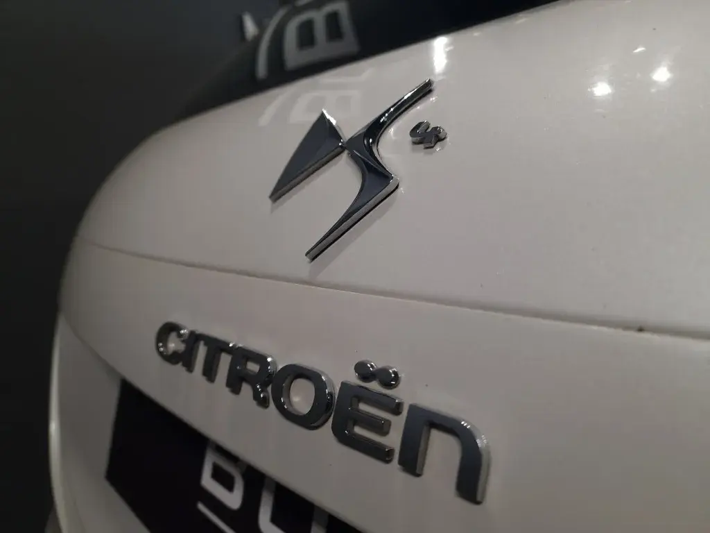 Citroen DS4 1.6 BlueHDi So Chic 10