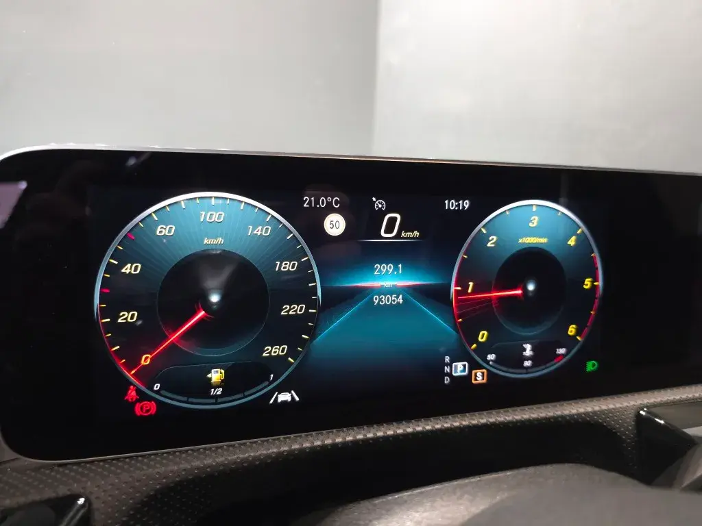 Mercedes-Benz A 180 d AMG Line Aut. 30
