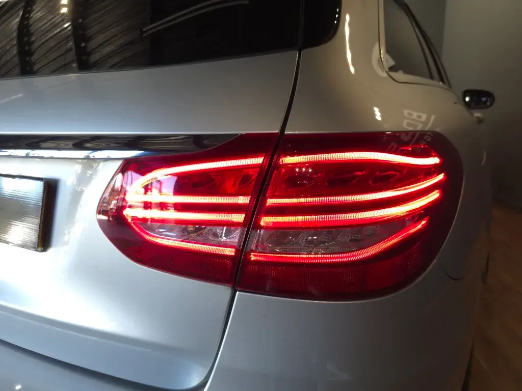 Mercedes-Benz C 200 BlueTEC AMG Line 16