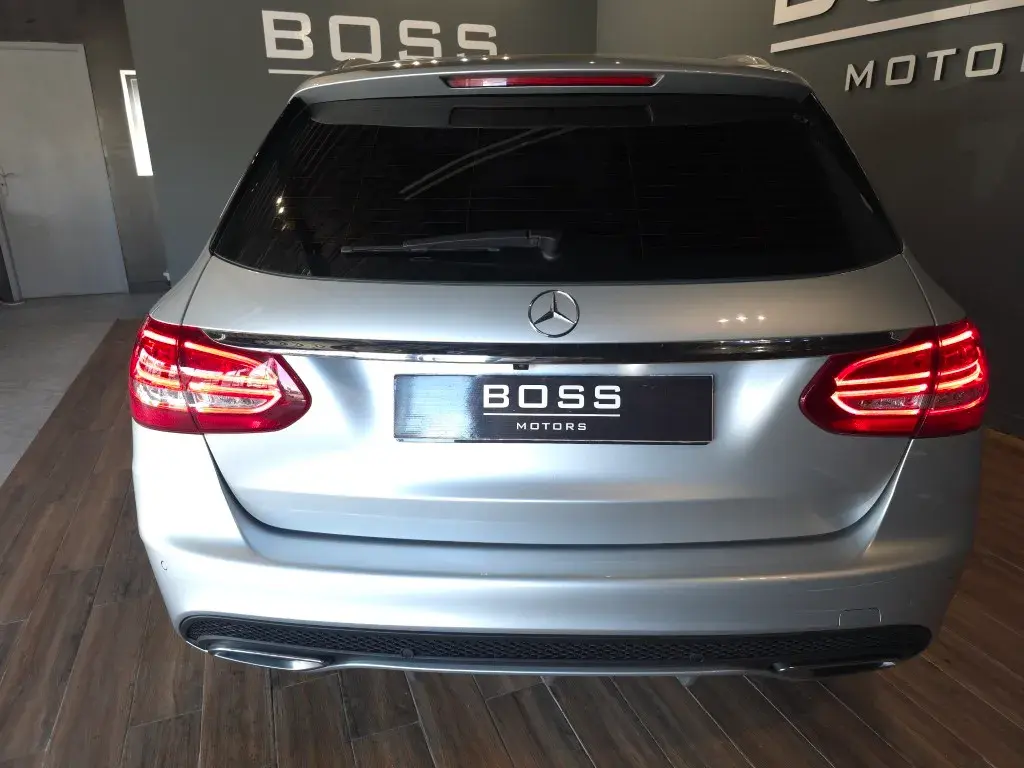Mercedes-Benz C 200 BlueTEC AMG Line 17