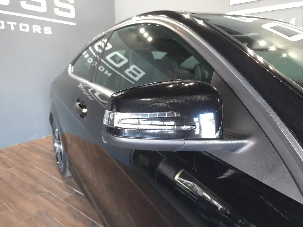 Mercedes-Benz C 220 Outro 4