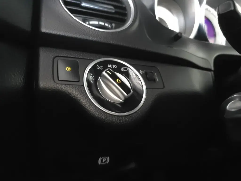 Mercedes-Benz C 220 Outro 23