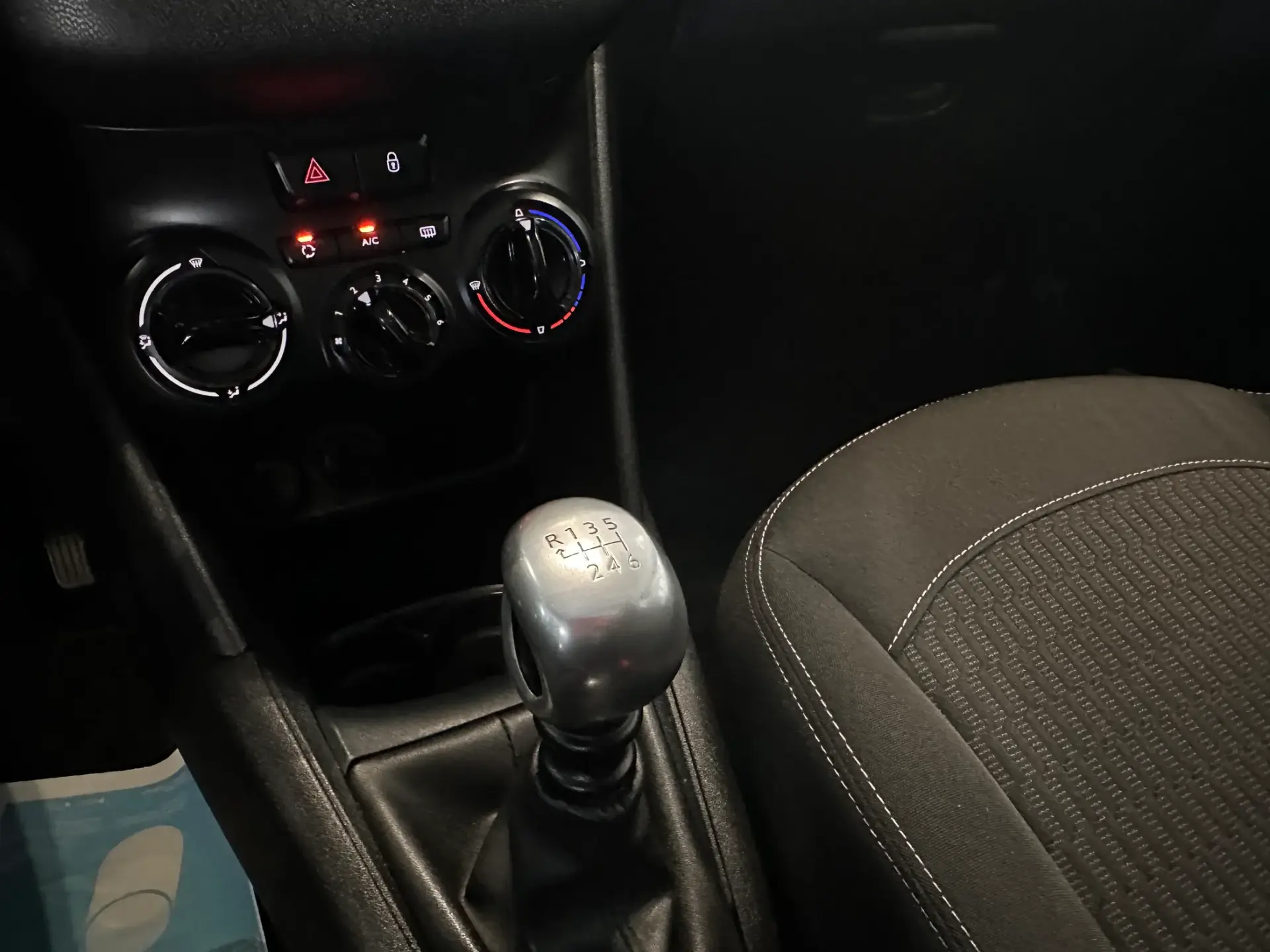 Peugeot 208 1.5 BlueHDi Active 17