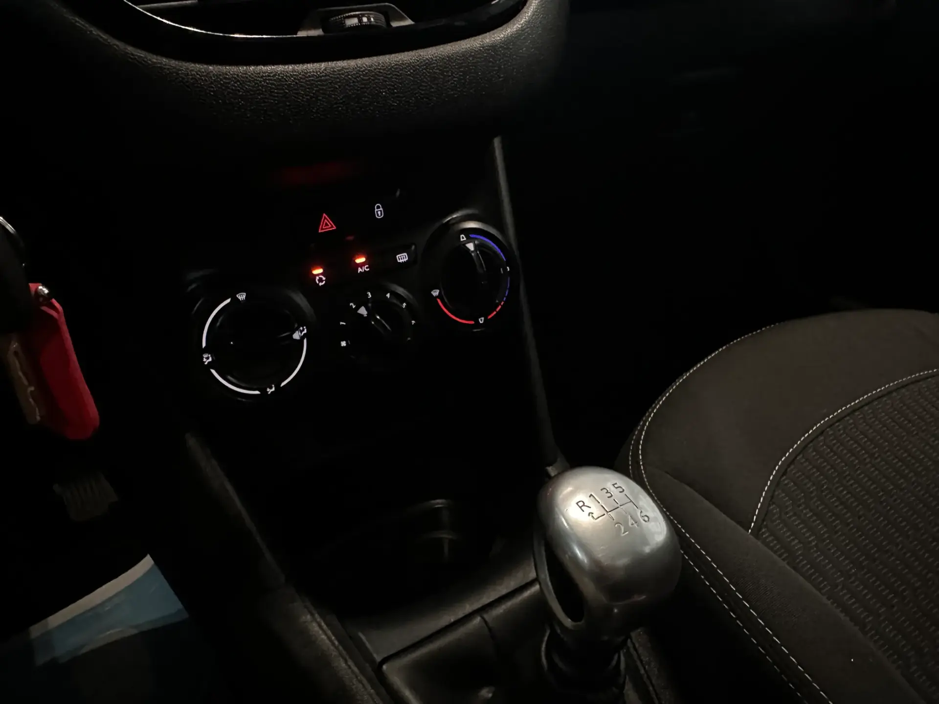 Peugeot 208 1.5 BlueHDi Active 19