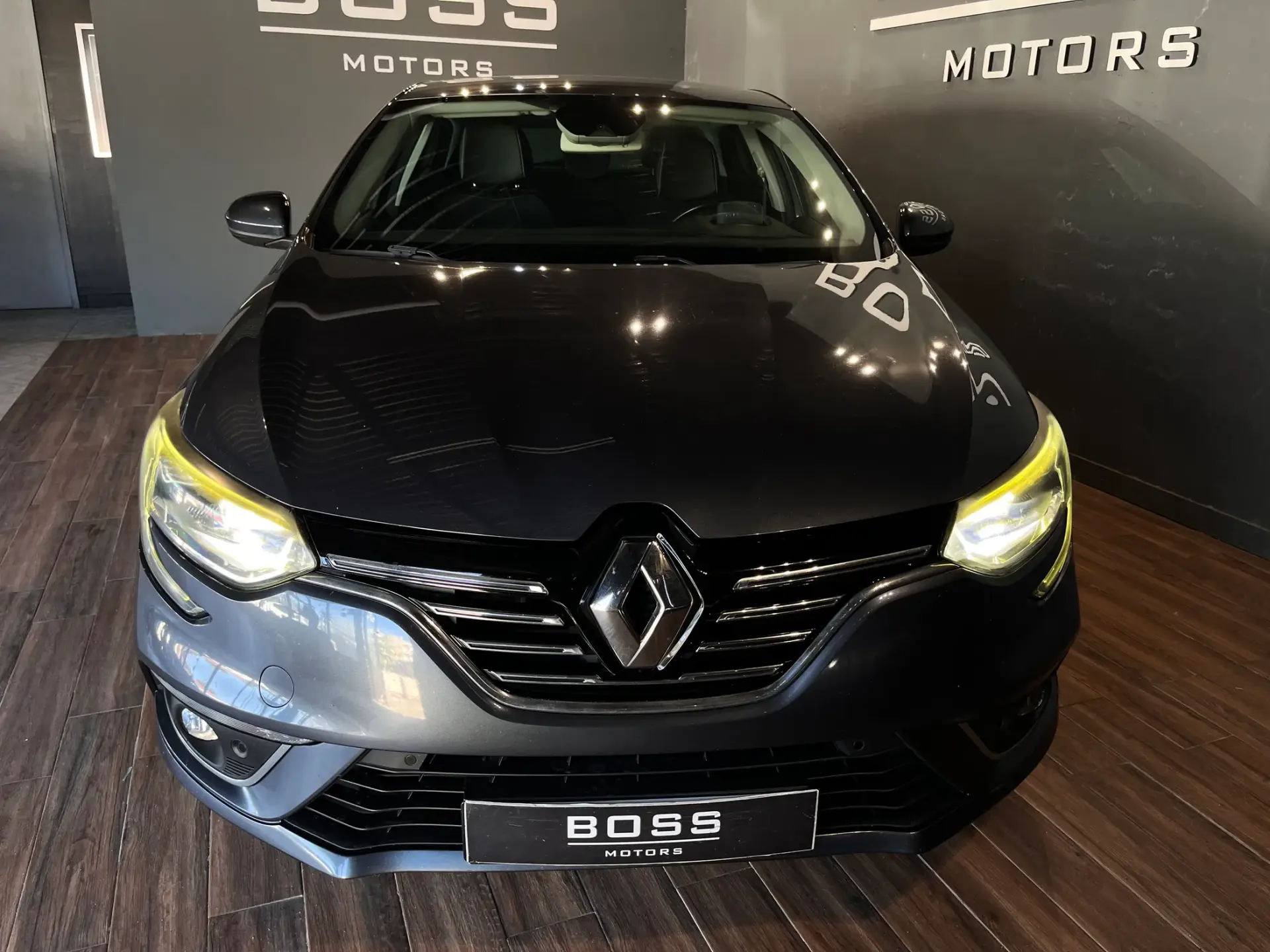 Renault Mégane 1.6 dCi Bose Edition SS 8