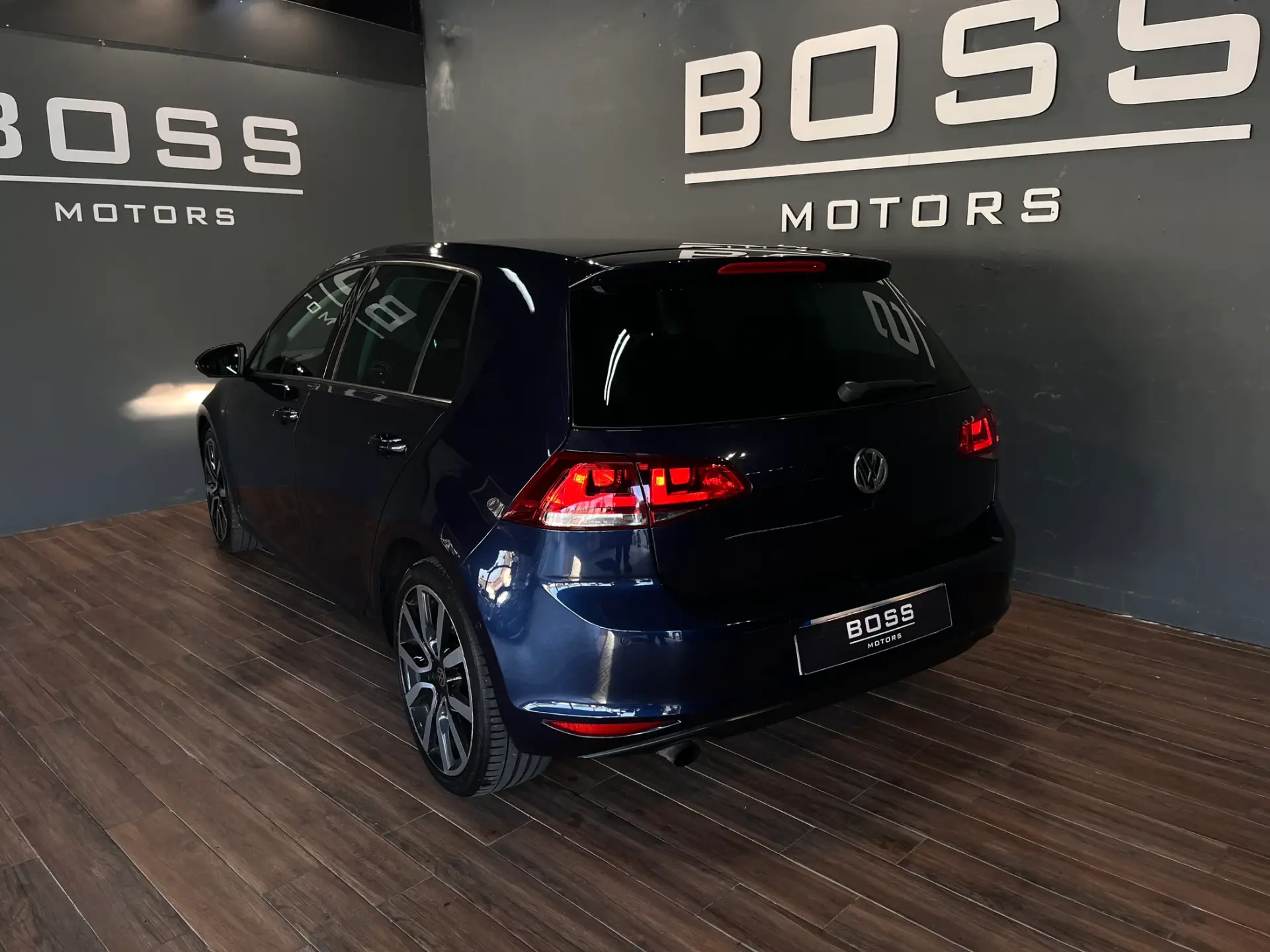 Volkswagen Golf 1.6 TDI Highline 6