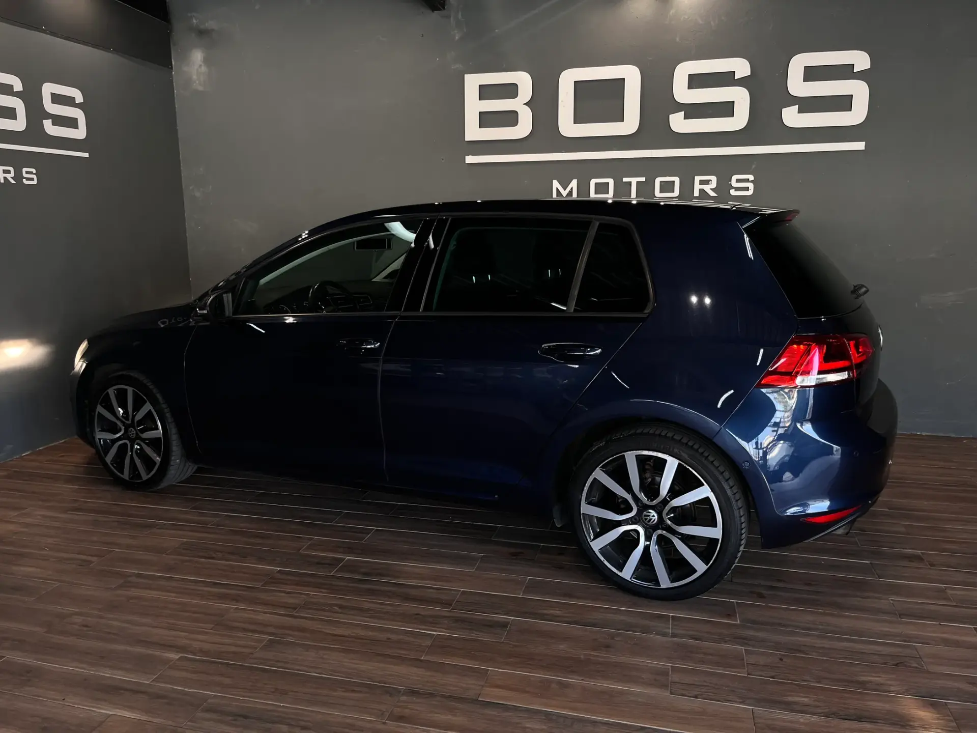 Volkswagen Golf 1.6 TDI Highline 7