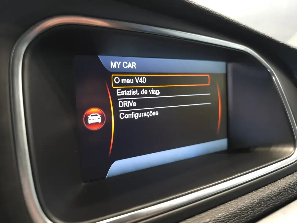 Volvo V40 1.6 D2 Momentum 34