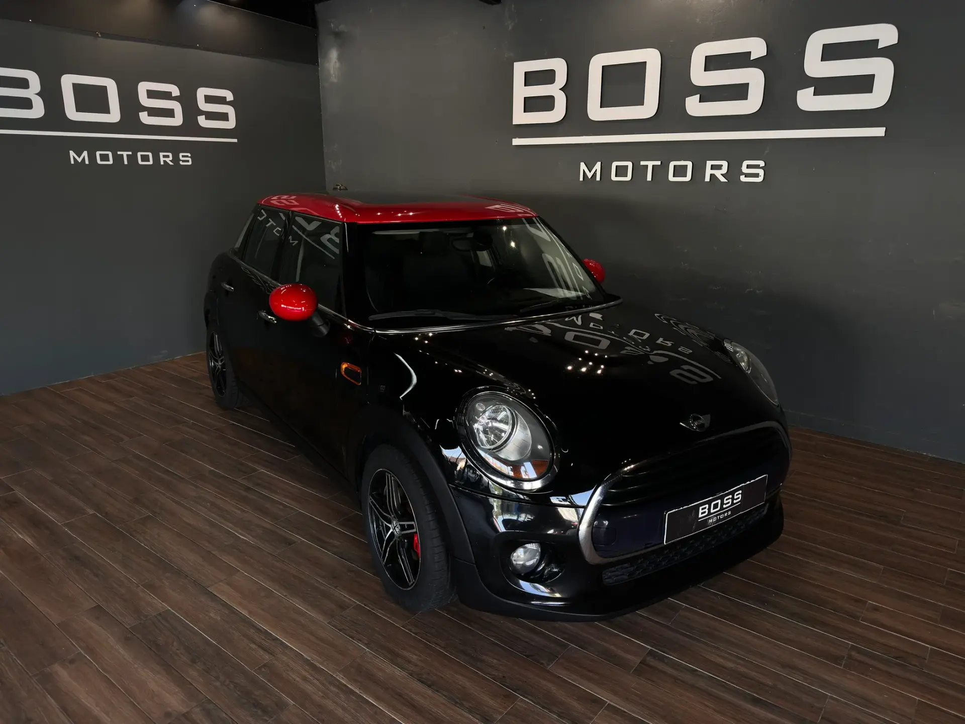 MINI 5 Portas Cooper D 7