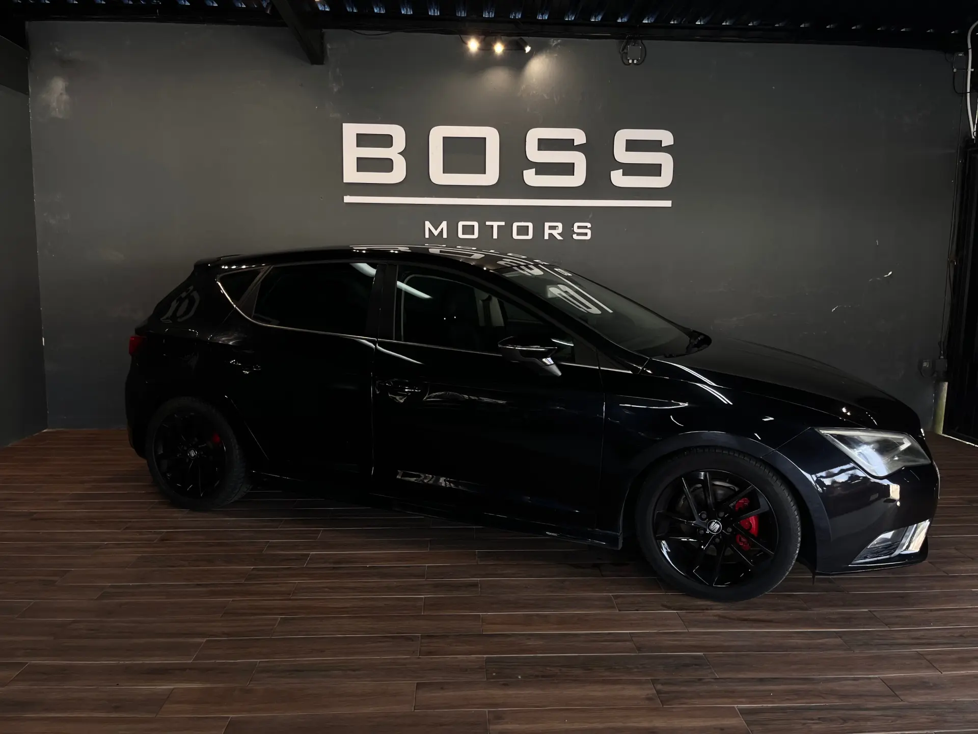 SEAT Leon 1.6 TDI S&S Style 8