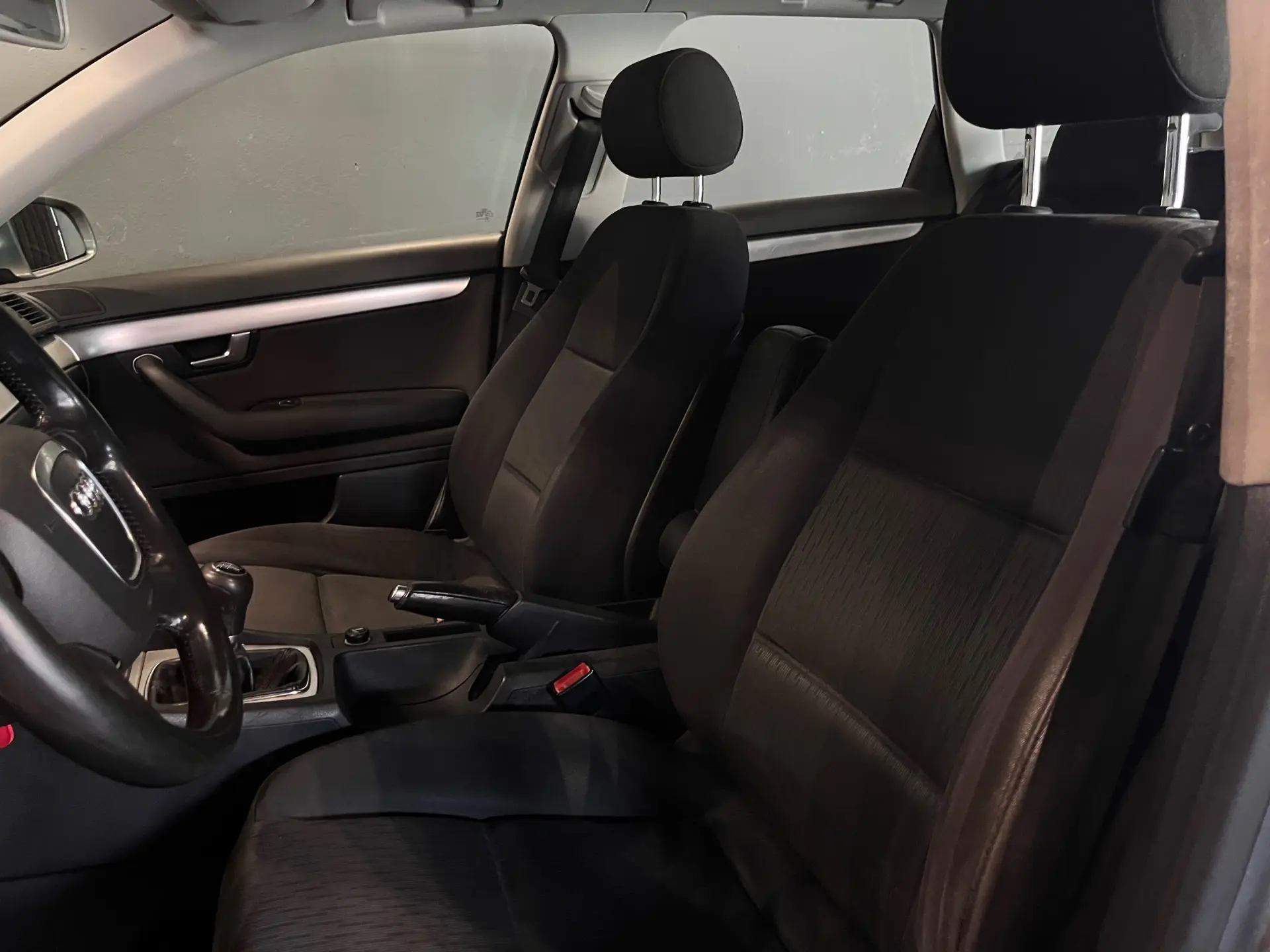 Audi A4 Avant 2.0 TDI S-line 10