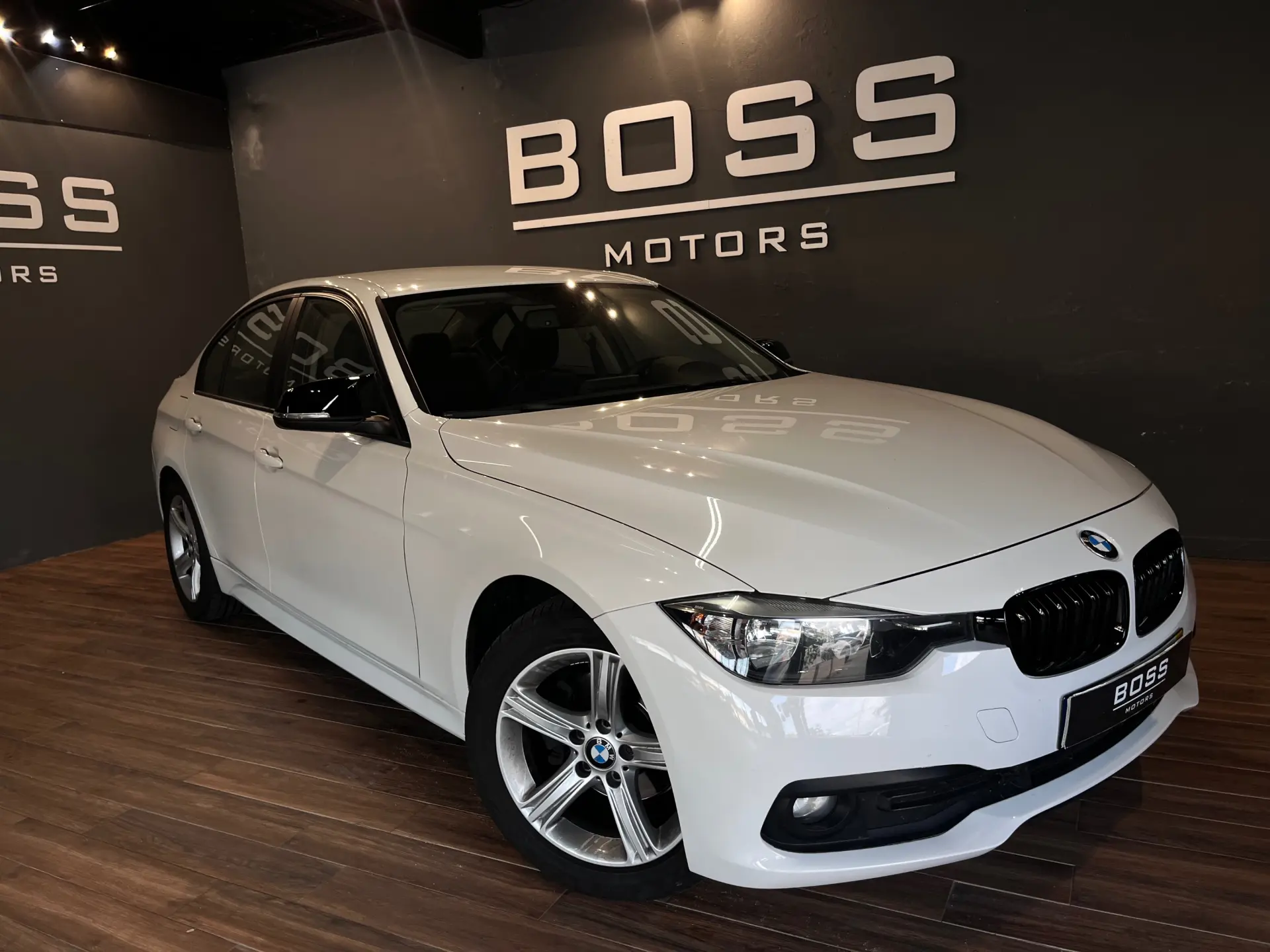 BMW 318 d Line Sport 2