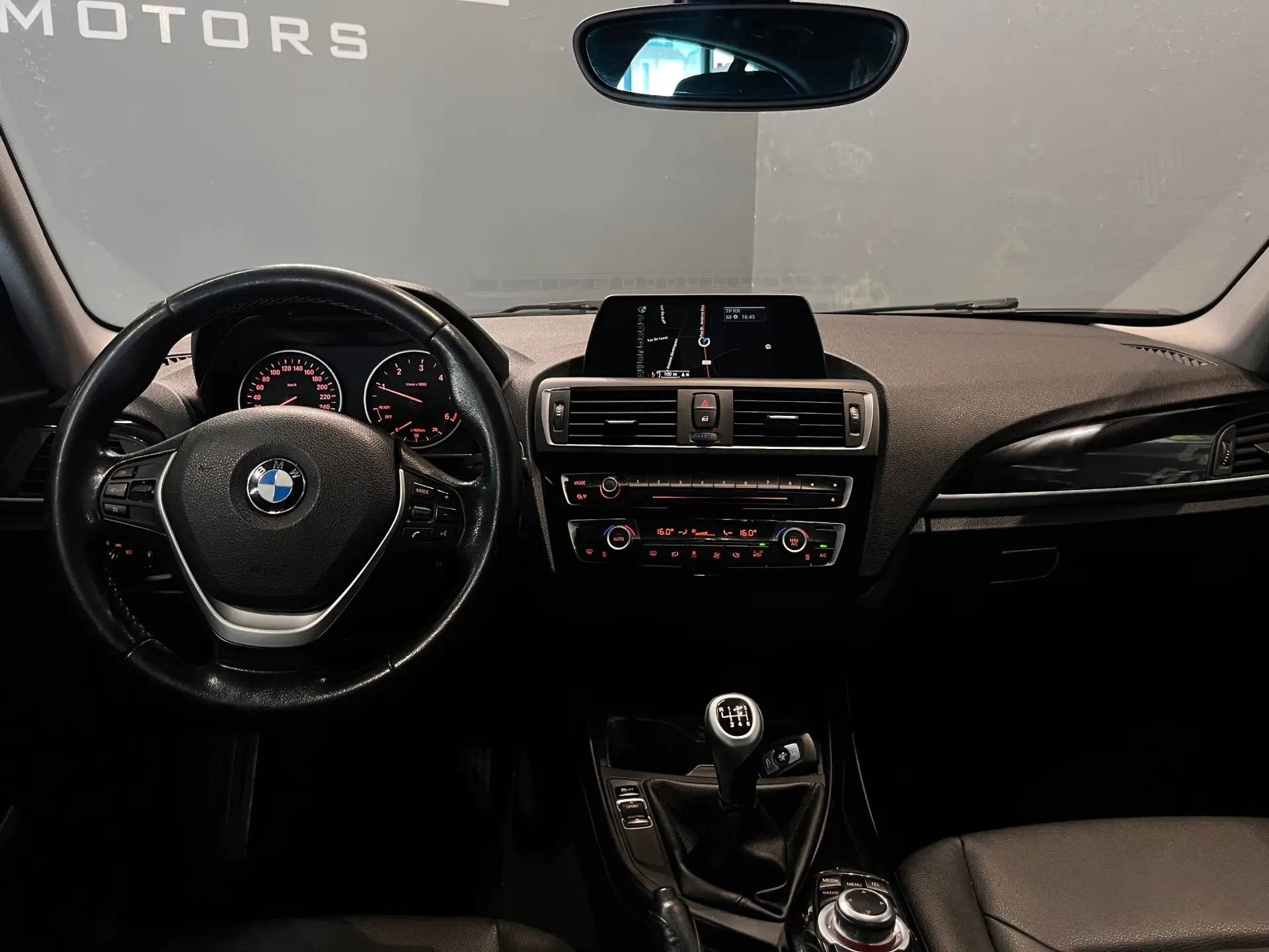 BMW 116 d Sport Line 11