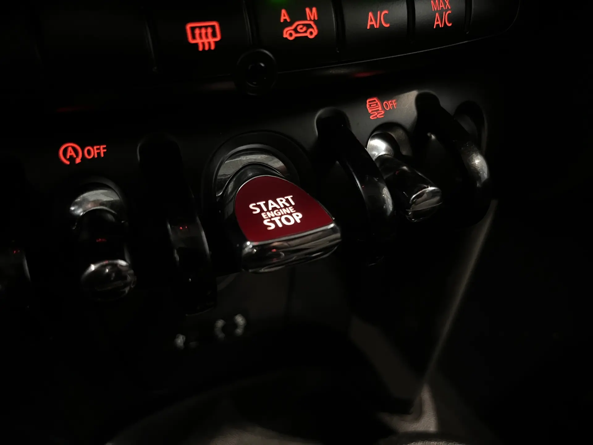 MINI 3 Portas One D 31