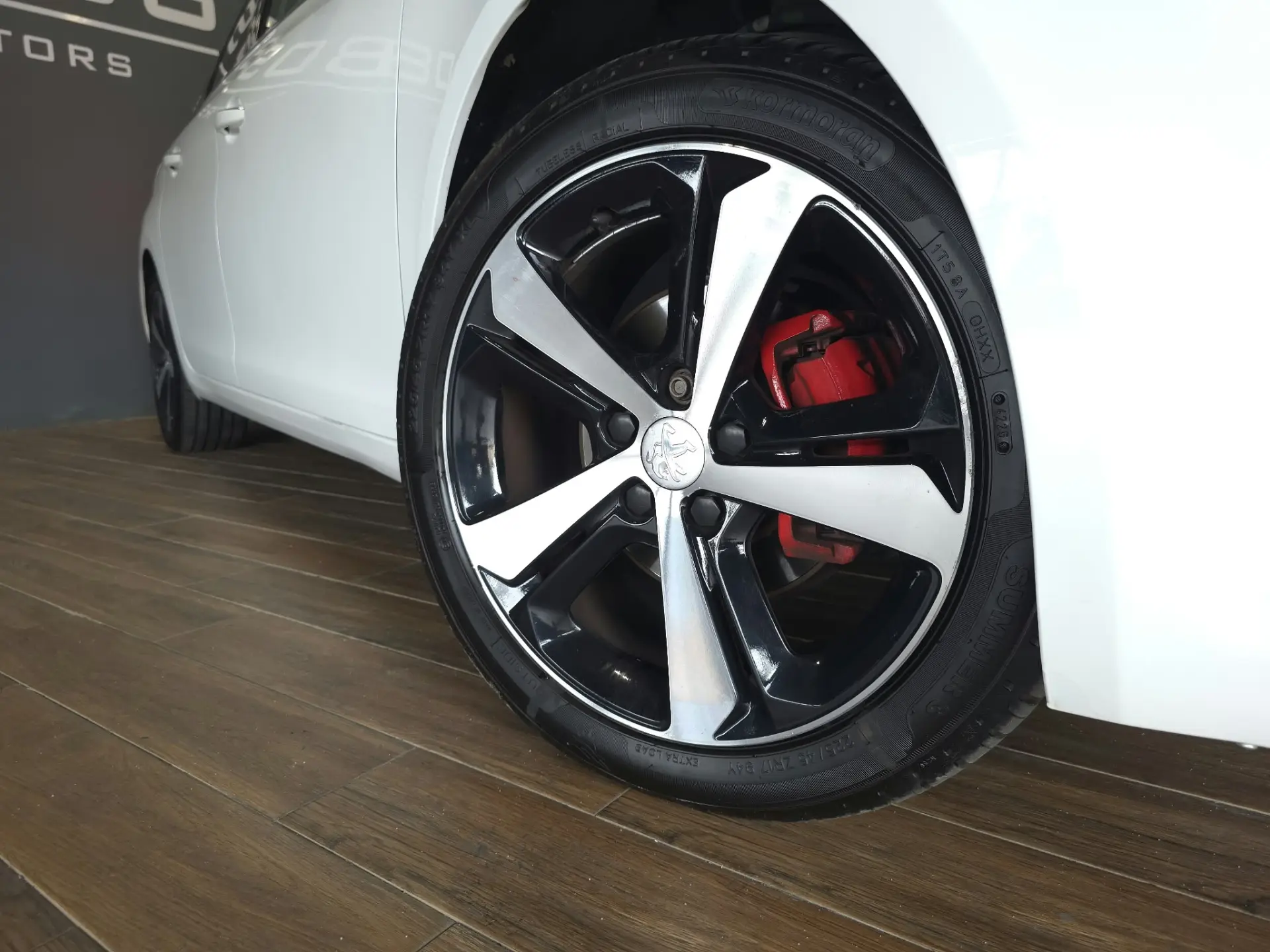 Peugeot 308 SW 1.6 BlueHDi Allure 9