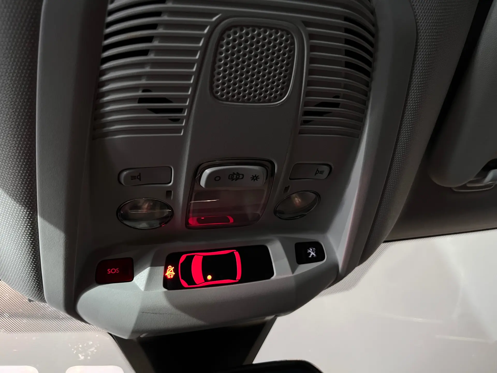 Peugeot 3008 BlueHDi 130 Stop & Start EAT8 Active 27
