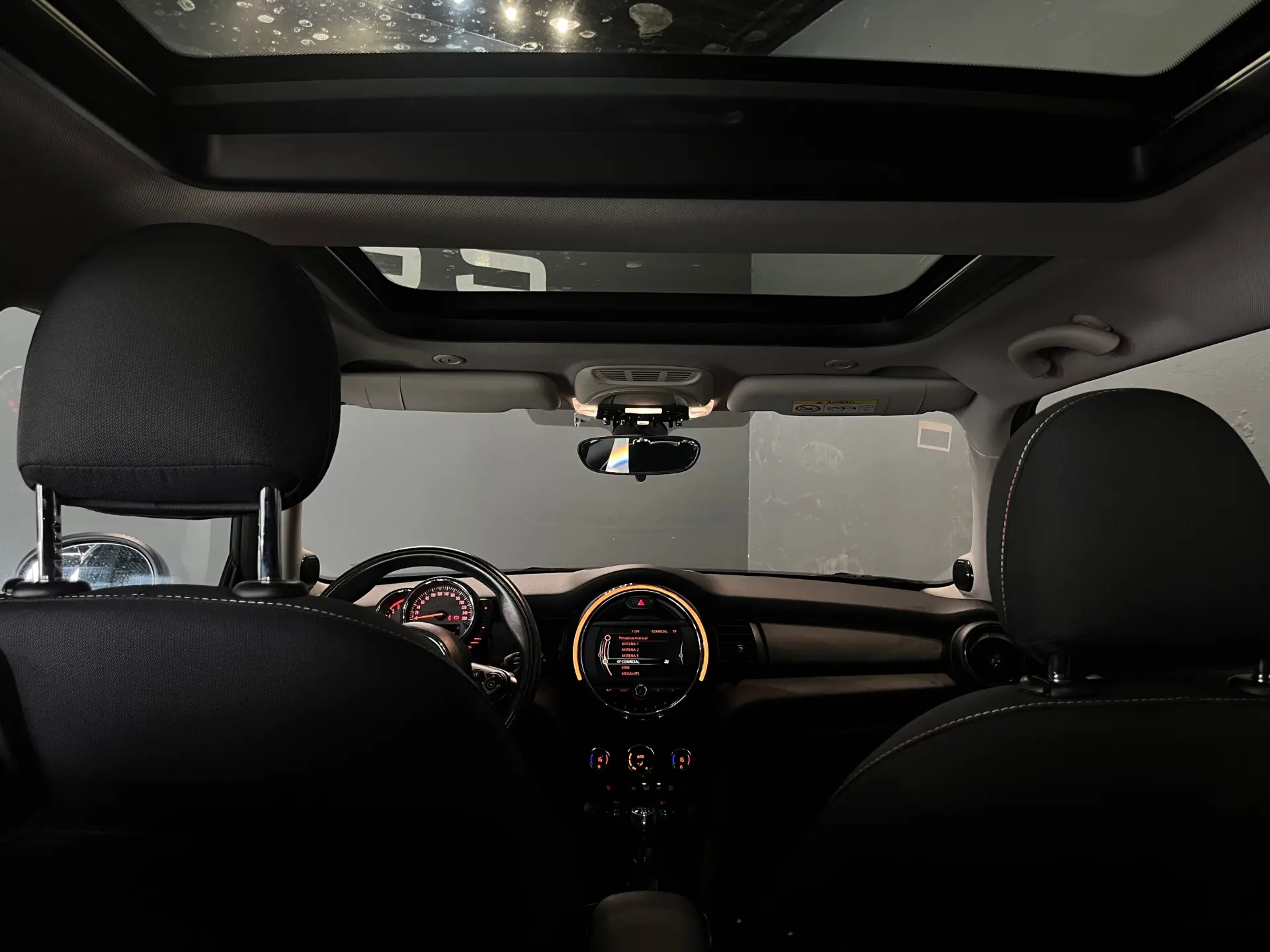 MINI 3 Portas One D 13