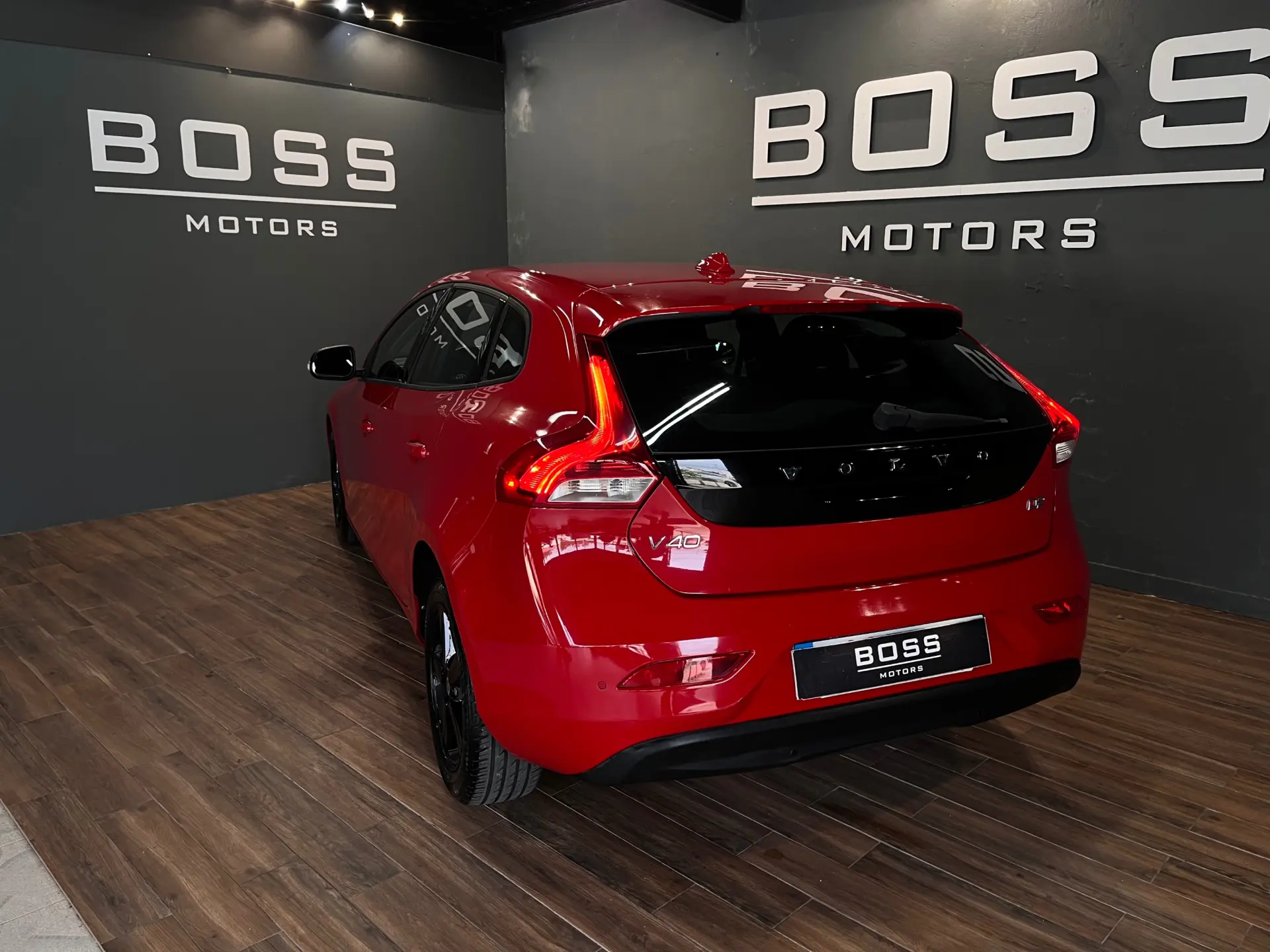 Volvo V40 7