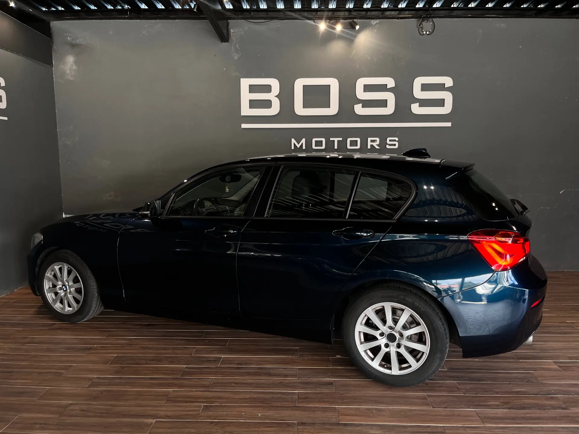BMW 116 d EfficientDynamics Edition 6