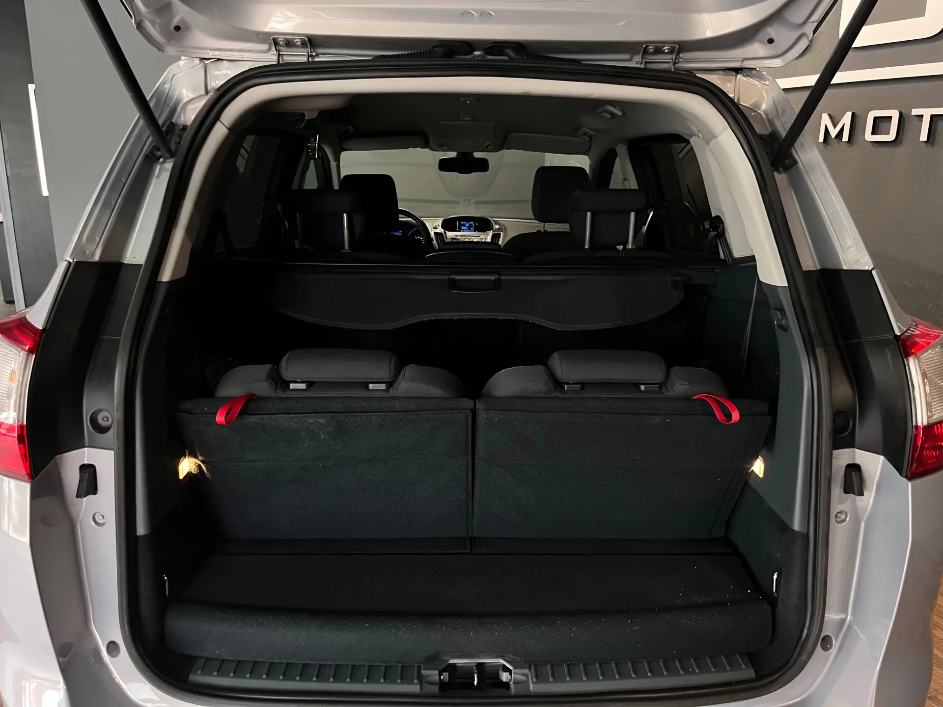 Ford Grand C-Max 1.6 TDCi Titanium S/S 9