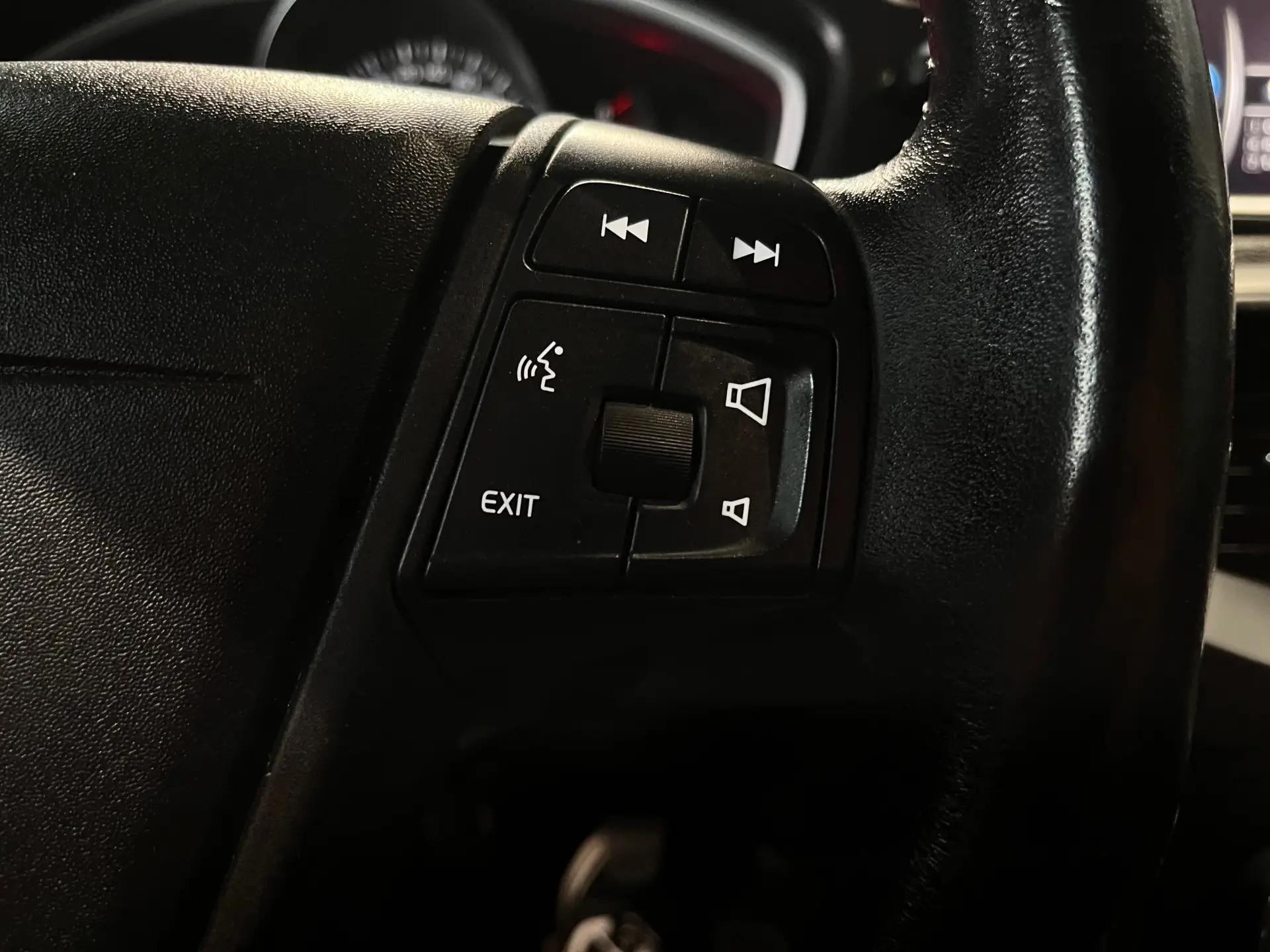 Volvo V40 21