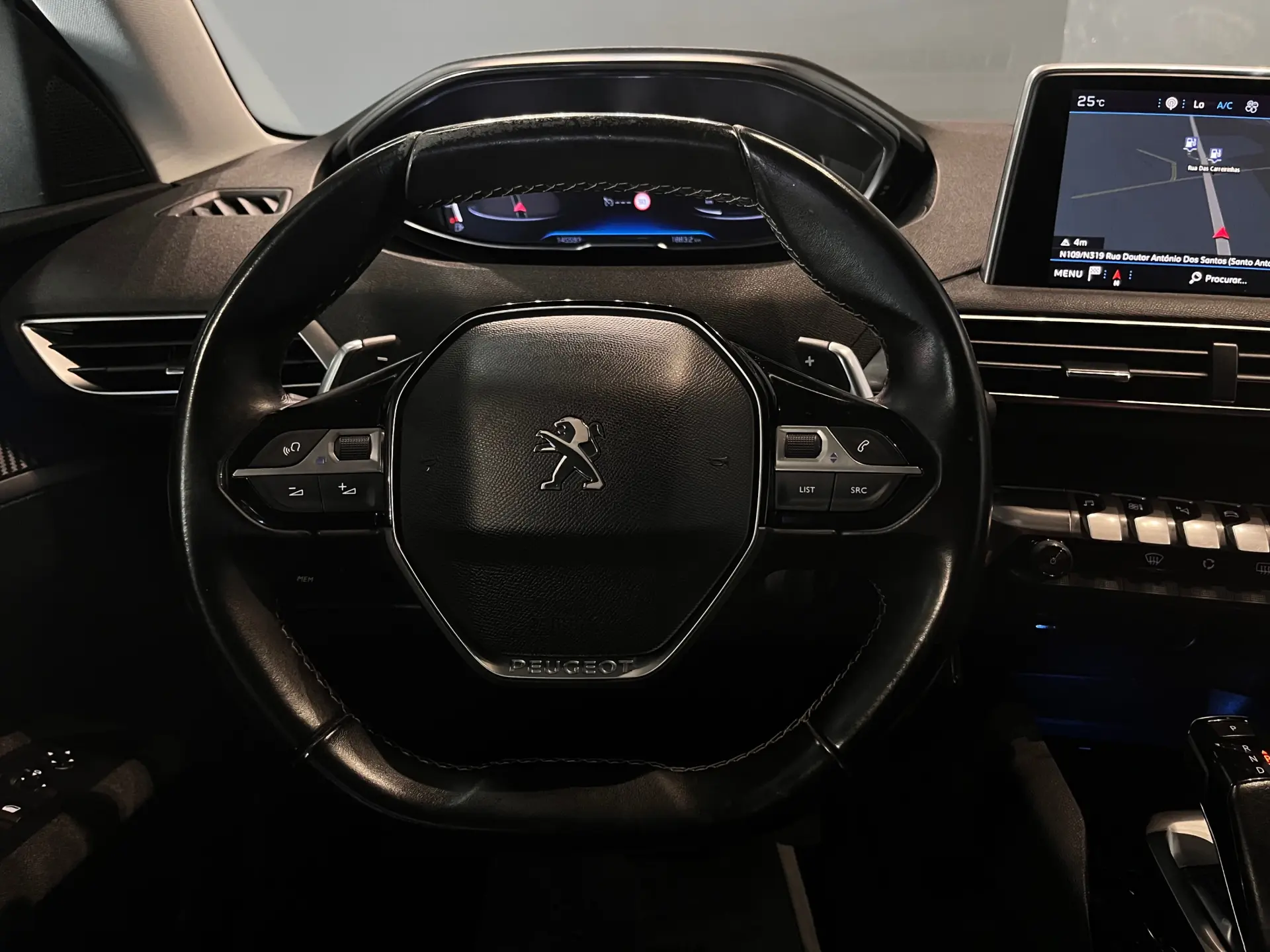 Peugeot 3008 BlueHDi 130 Stop & Start EAT8 Active 12