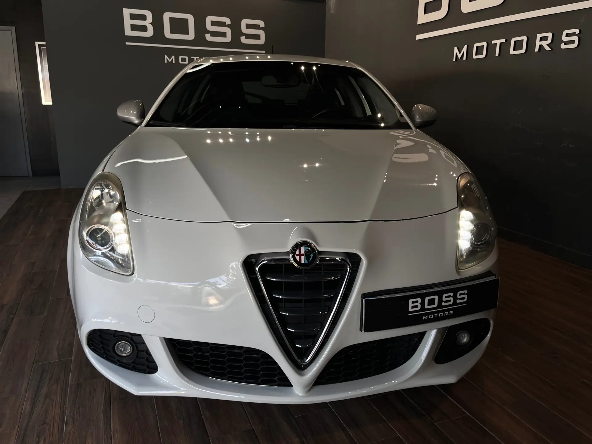 Alfa Romeo Giulietta 1.6 JTDM Exclusive 5