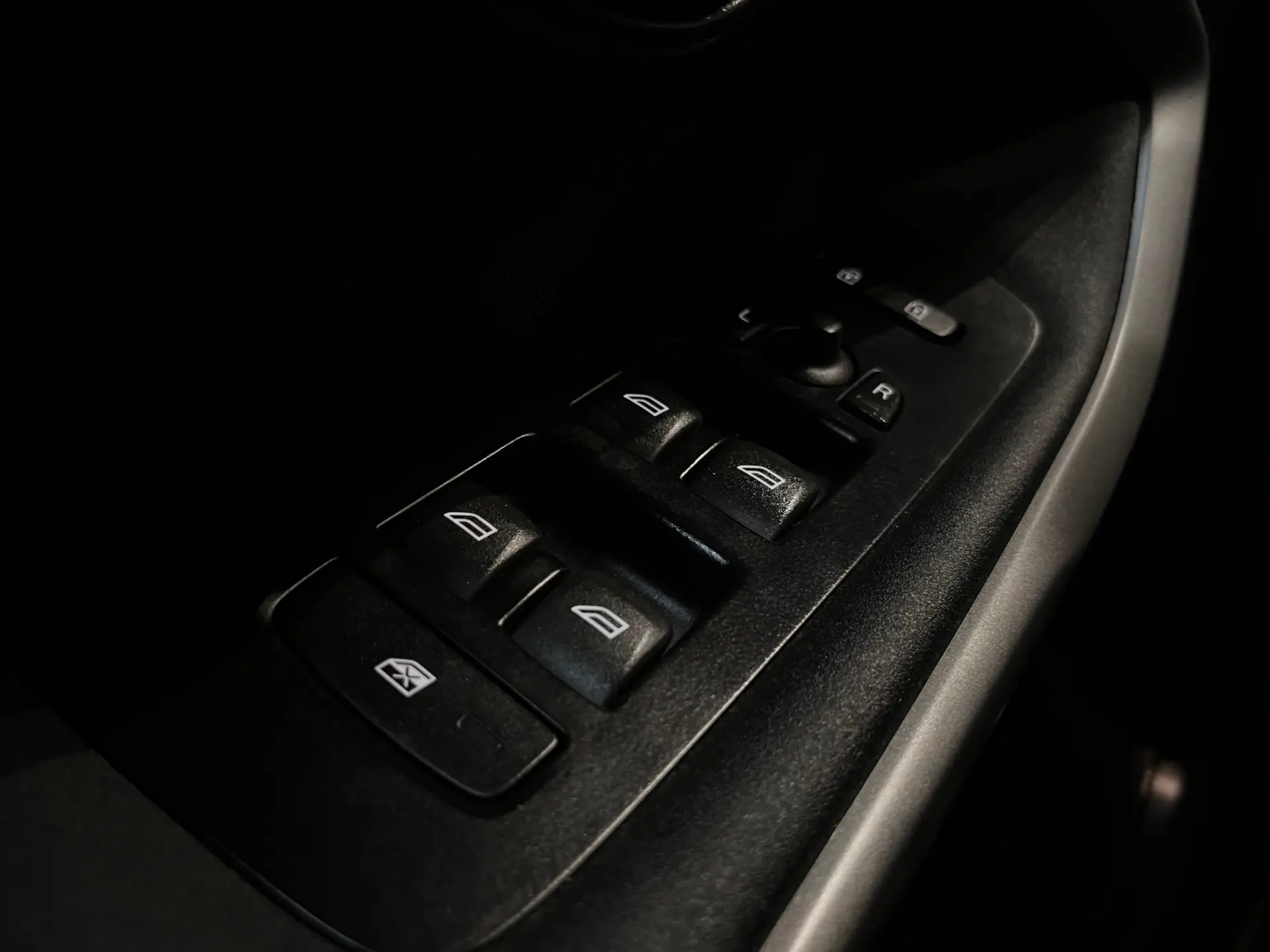 Volvo V40 26