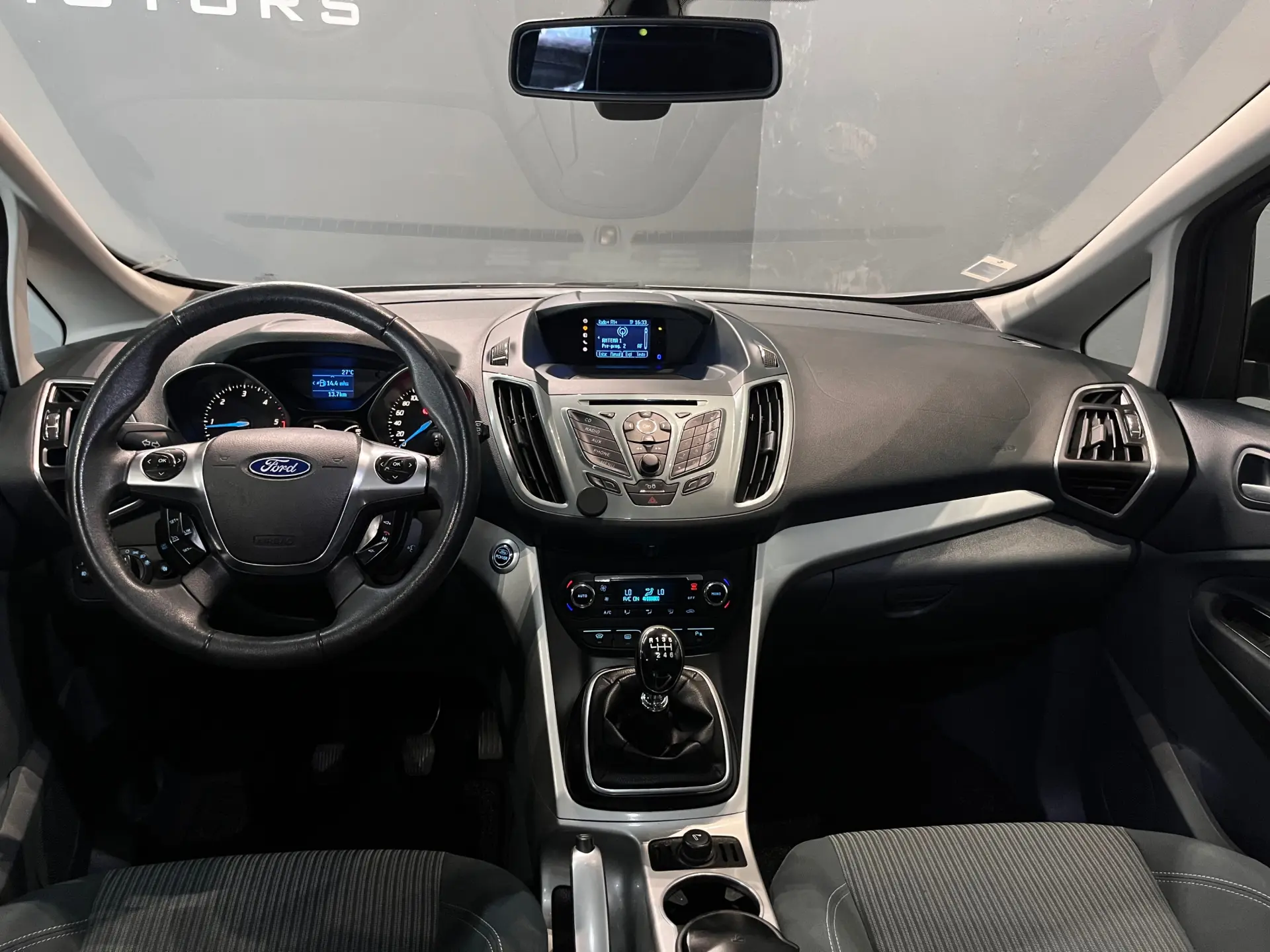 Ford Grand C-Max 1.6 TDCi Titanium S/S 15
