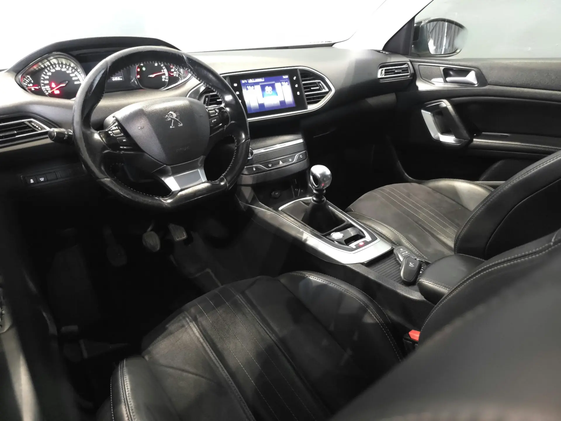 Peugeot 308 SW 1.6 BlueHDi Allure 20