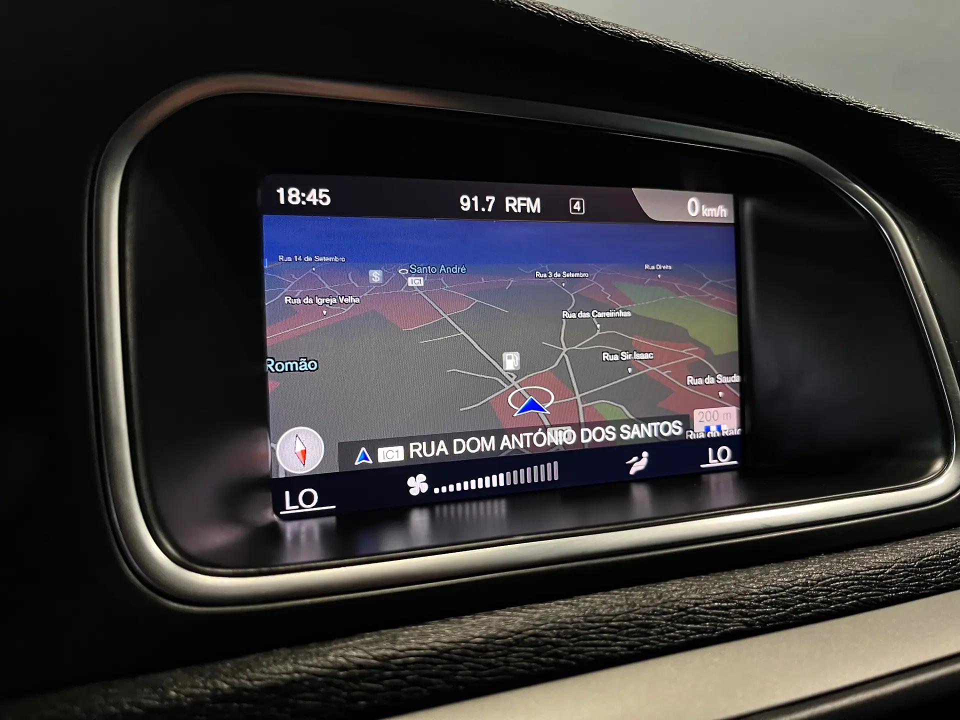 Volvo V40 27