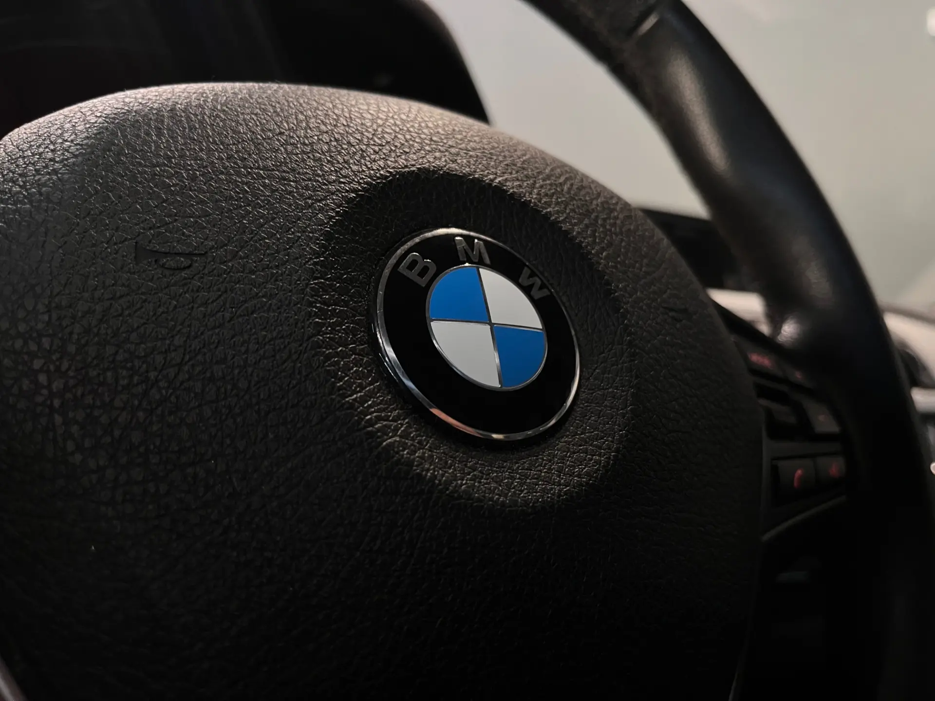 BMW 318 d Line Sport 27