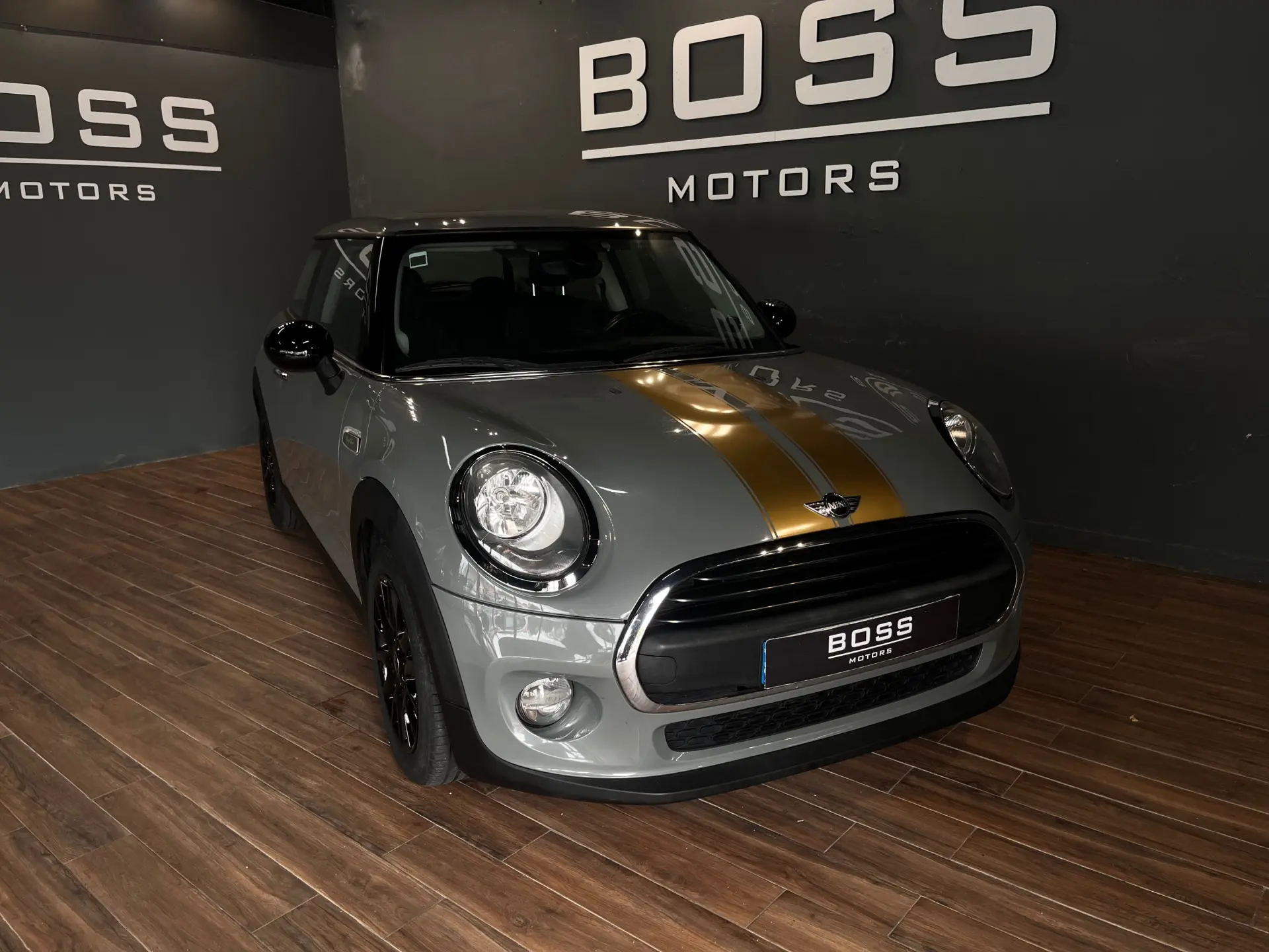 MINI 3 Portas One D 3
