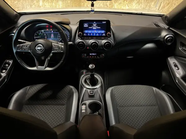 Nissan Juke 1.0 DIG-T N-Design Black 14