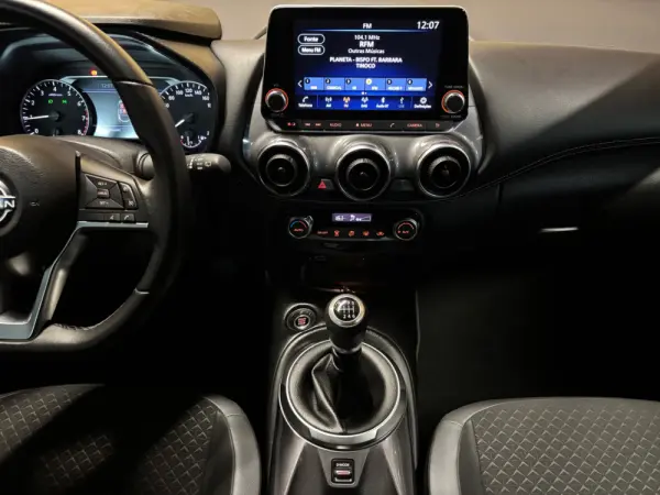 Nissan Juke 1.0 DIG-T N-Design Black 18