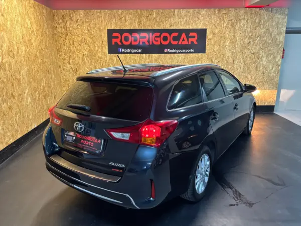 Toyota Auris Touring Sports 1.4 D-4D Comfort+Pack Sport+Navi 3