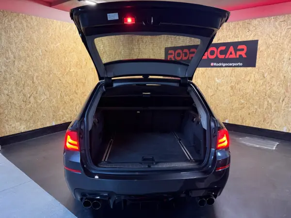 BMW 520 d Pack M Auto 22