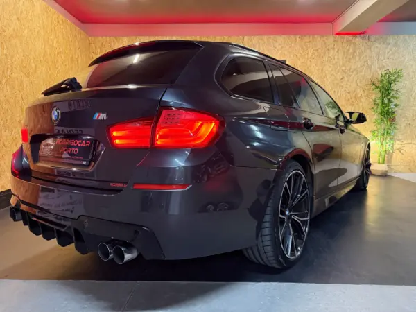 BMW 520 d Pack M Auto 26