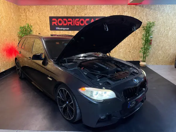 BMW 520 d Pack M Auto 28