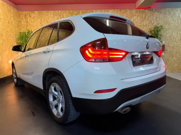 BMW X1 16 d sDrive Line Sport 16