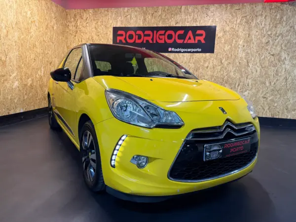 Citroen DS3 1.2 VTi So Chic 24