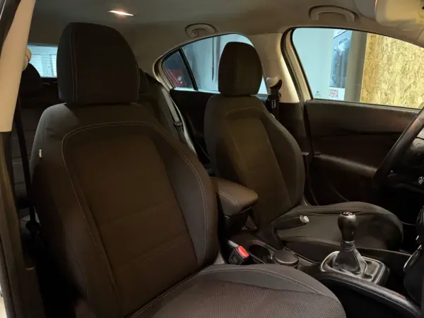 Fiat Tipo 1.3 M-Jet Lounge J17 12