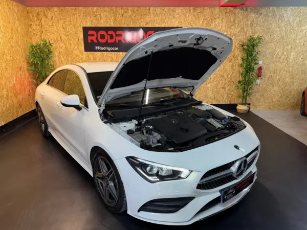 Mercedes-Benz A 180 d AMG Line Aut. 31