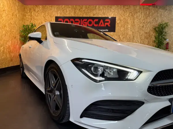 Mercedes-Benz A 180 d AMG Line Aut. 35