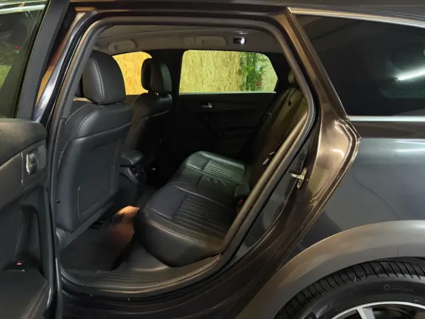 Peugeot 508 RXH 2.0 HDi Hybrid4 2-Tronic 10