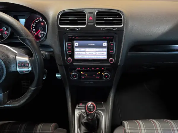 Volkswagen Golf 2.0 TSi GTi 15